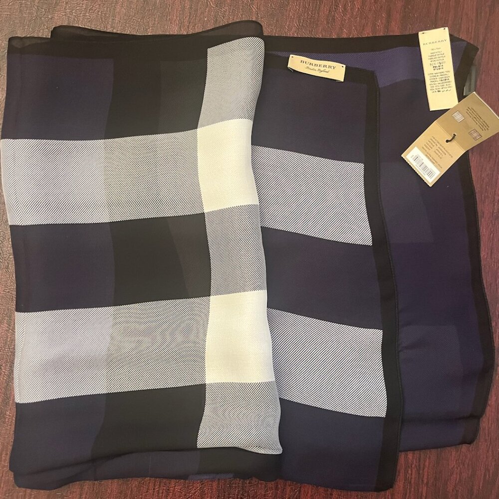 NWT Burberry Indigo Blue Satin Silk Check Scarf